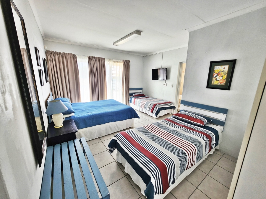 3 Bedroom Property for Sale in Struisbaai Western Cape